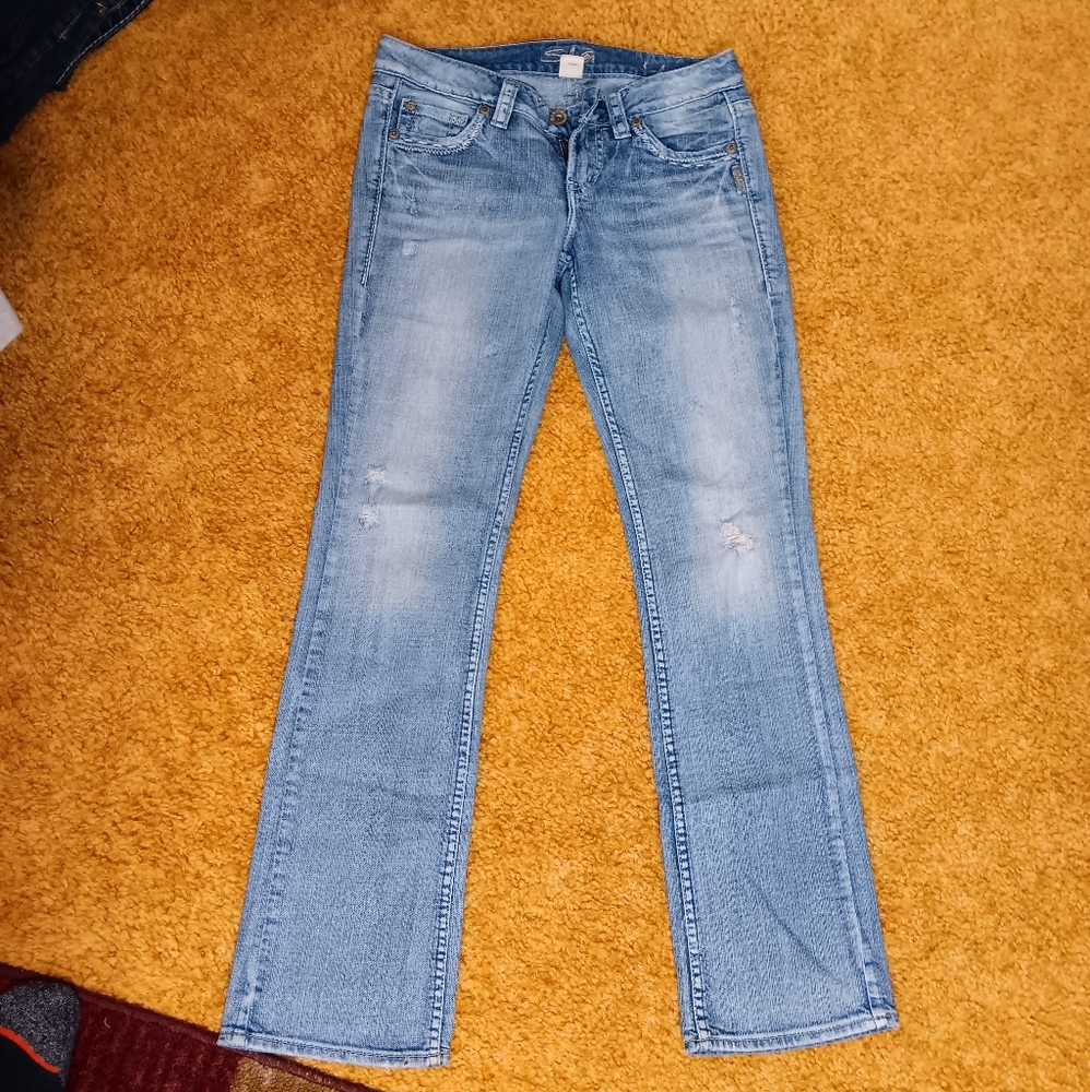 Silver distressed jeans box18